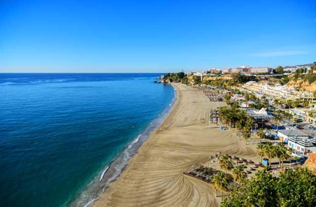 Apartamento A Estrenar En Primera Linea De Playa トロクス・コスタ エクステリア 写真