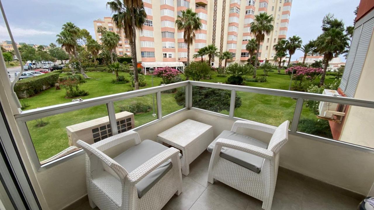 Apartamento A Estrenar En Primera Linea De Playa トロクス・コスタ エクステリア 写真